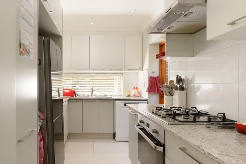 3 Bedroom Property for Sale in Stellenbosch Central Western Cape